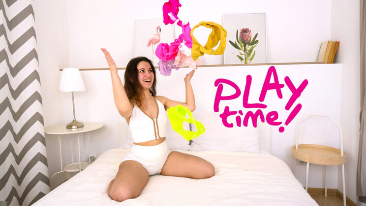 [ClubSweethearts] - Brunette Sunny May loves solo fun - Sunny May